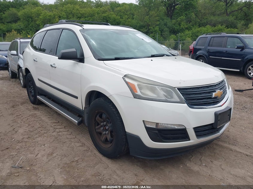 2013 CHEVROLET TRAVERSE LS