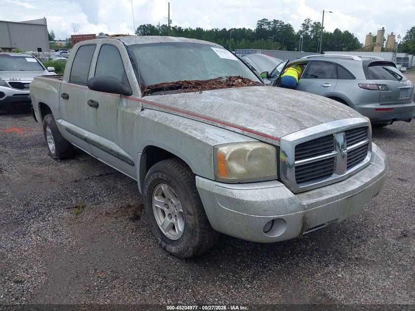 2006 DODGE DAKOTA SLT
