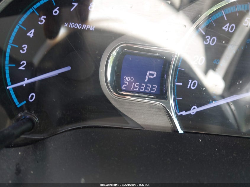 2013 TOYOTA SIENNA VAN 3.5L V-6 DOHC, VVT, 266HP