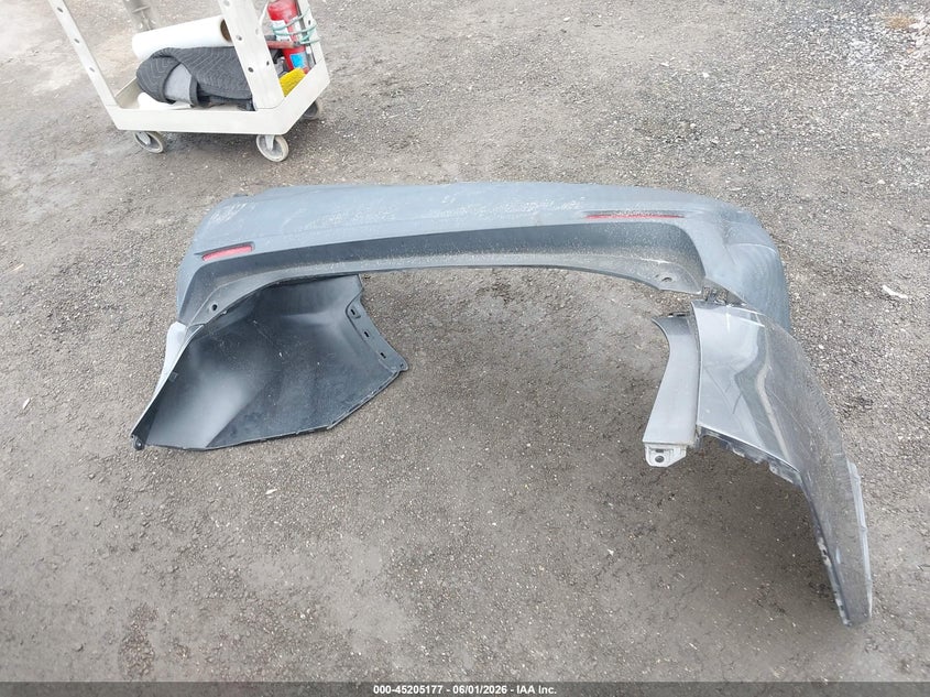 VIN 2T3W1RFV7MC165724 2021 TOYOTA RAV4 XLE