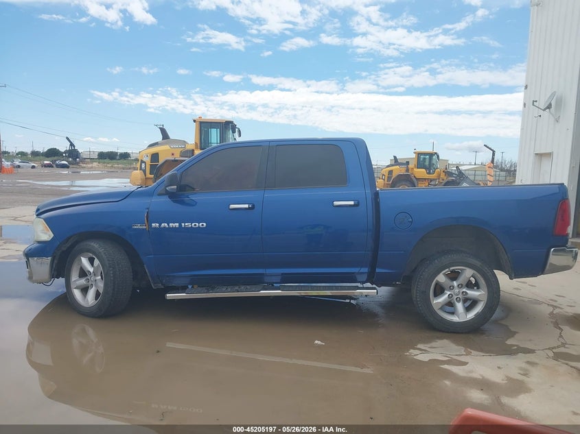 2011 RAM RAM RAM 1500 SLT TRUCK 5.7L V-8 VVT, 390HP
