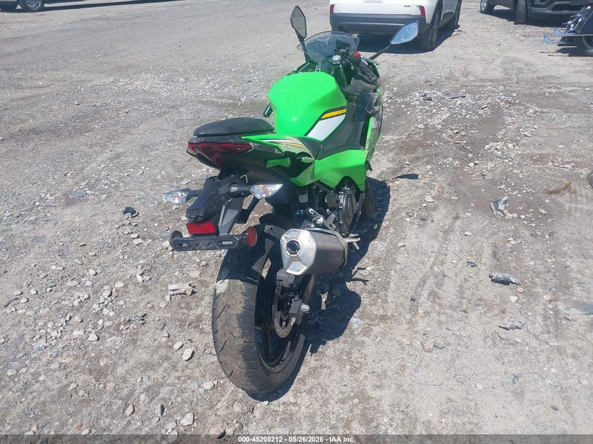 2025 KAWASAKI NINJA SPORT_BIKE 2