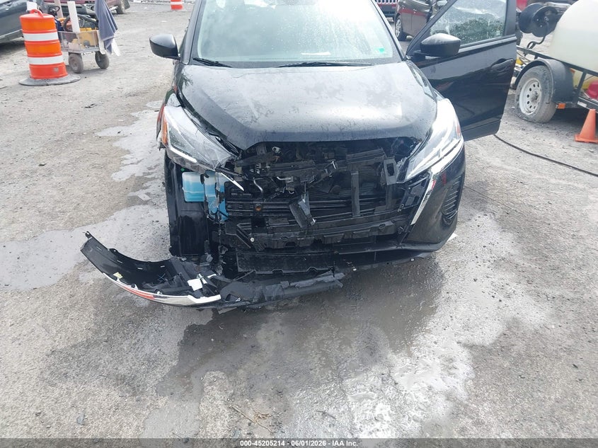 2024 NISSAN KICKS auction photo 6