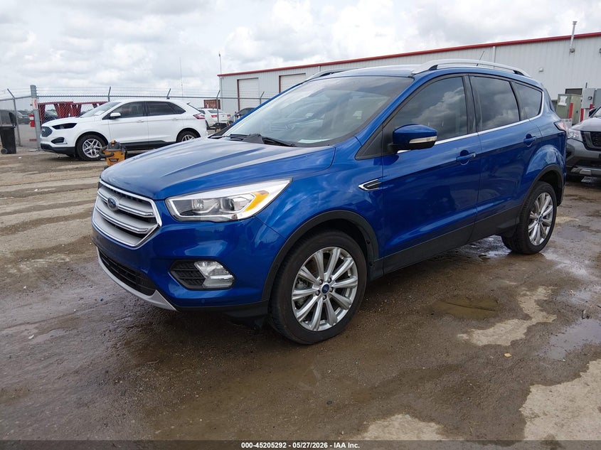 Vin: 1fmcu9j96jud50628, lot: 45703033, ford escape titanium 20182
