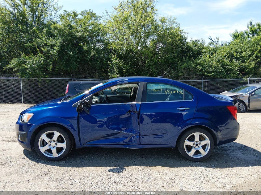 2014 Chevrolet Sonic Ltz Auto VIN: 1G1JE5SB3E4199586 Lot: 45205296