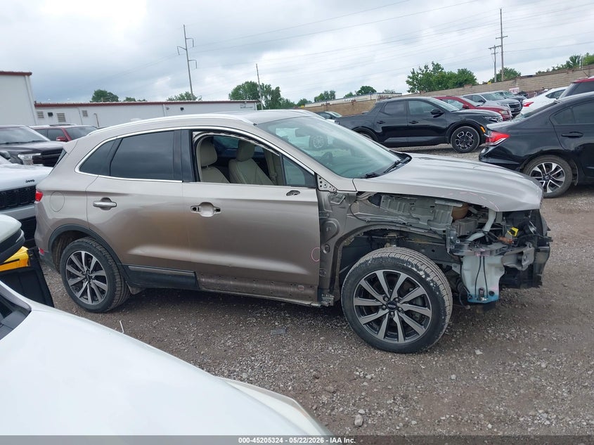 2019 Lincoln Mkc Reserve VIN: 5LMCJ3D96KUL09593 Lot: 45205324