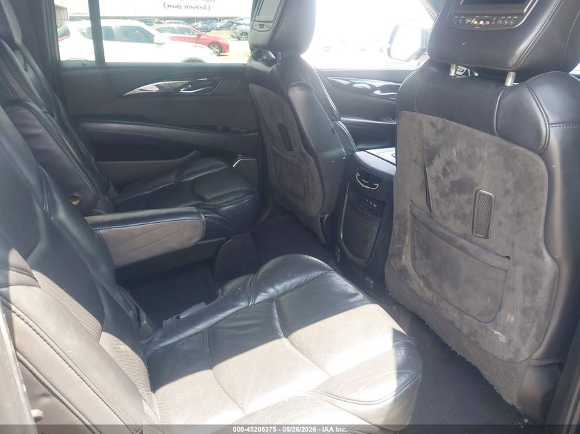2018 CADILLAC ESCALADE ESV auction photo 8