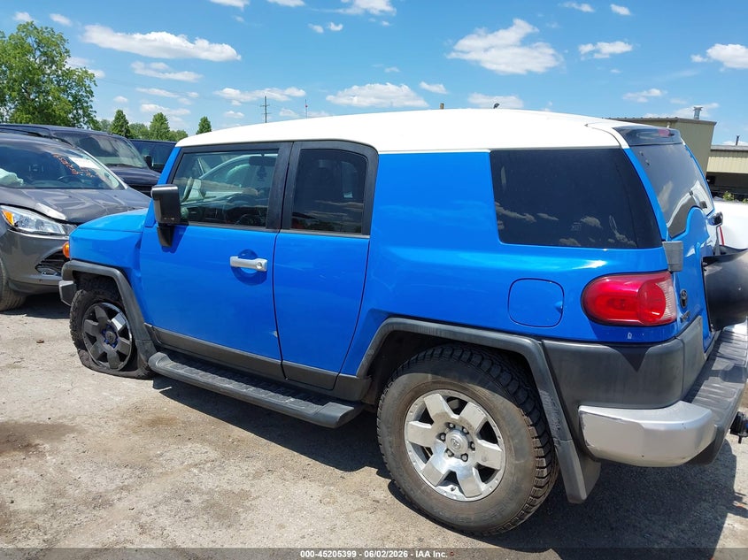 2008 Toyota Fj Cruiser VIN: JTEBU11F08K033825 Lot: 45205399