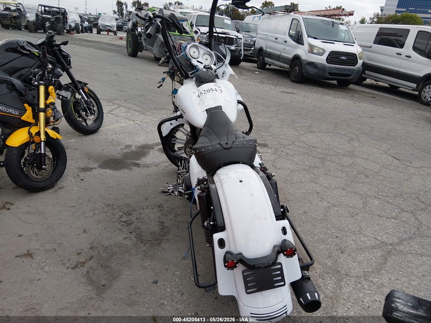 2011 Harley-Davidson Fltrx VIN: 1HD1KH433BB608053 Lot: 45205413