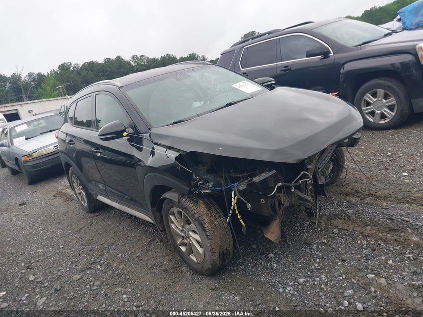 2017 HYUNDAI TUCSON auction photo 1