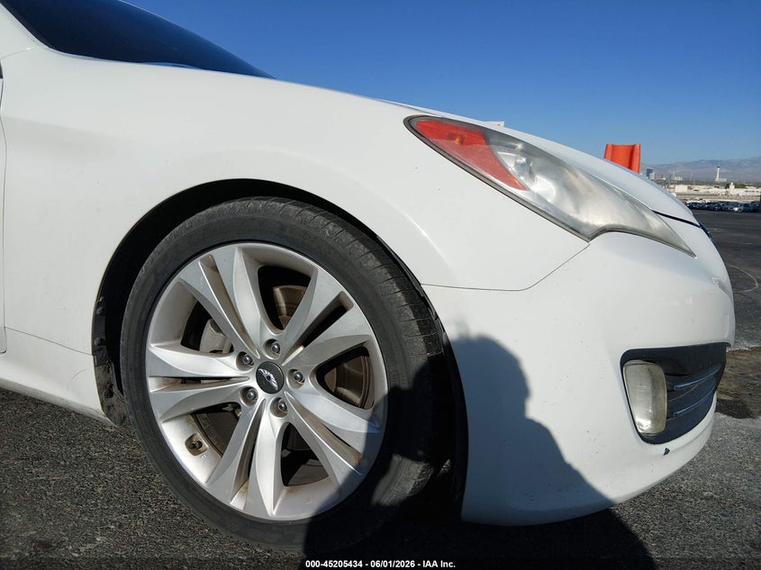 2011 Hyundai Genesis 3.8 Grand Touring VIN: KMHHU6KH3BU052632 Lot: 45205434