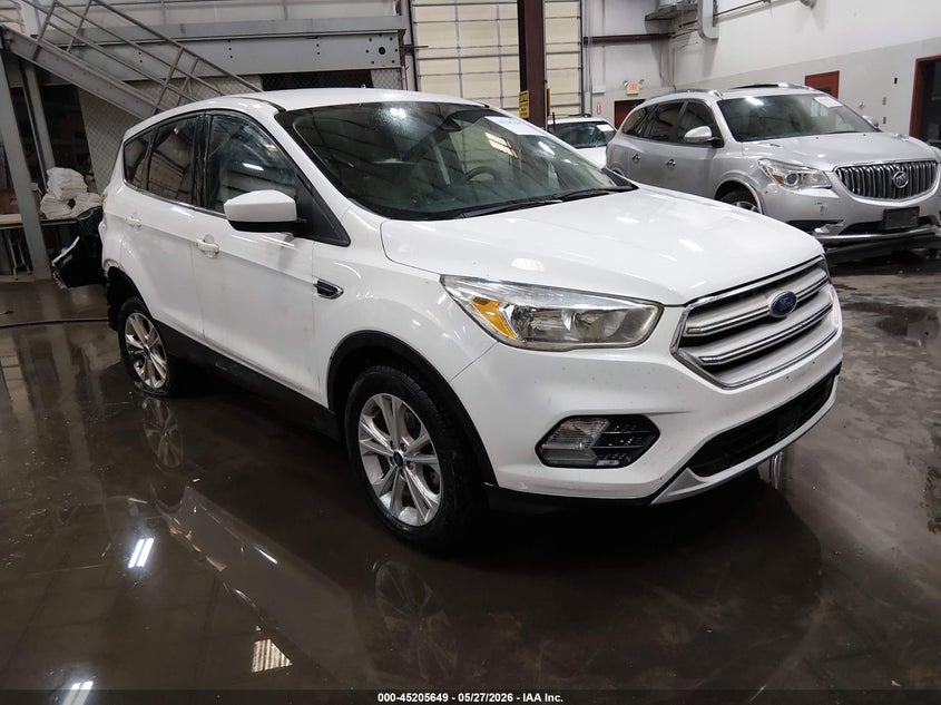 Vin: 1fmcu0gd9kua17655, lot: 45703390, ford escape se 2019 img_1