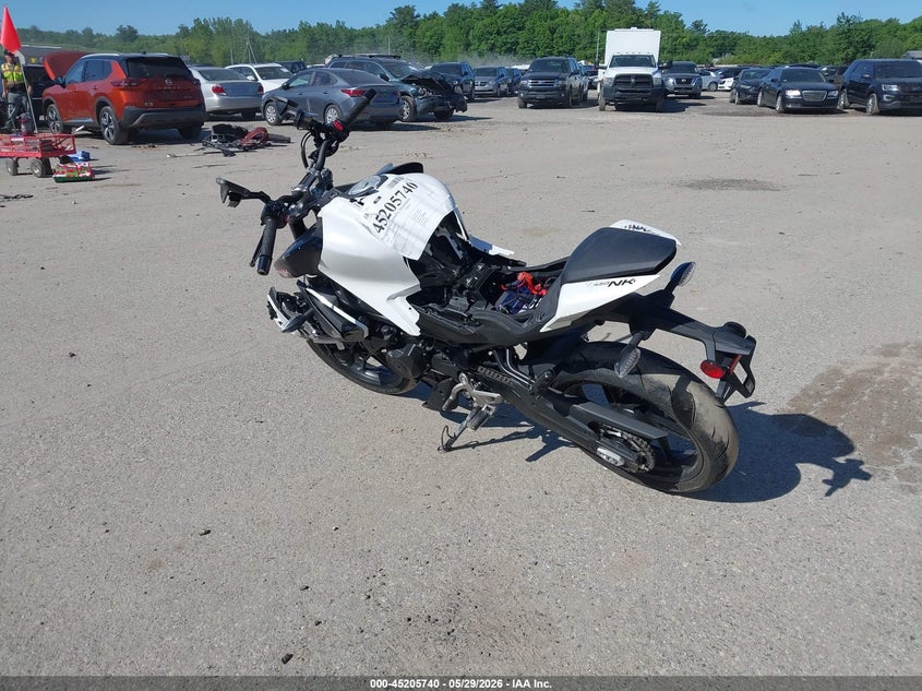 2025 CF MOTO 450NK auction photo 3