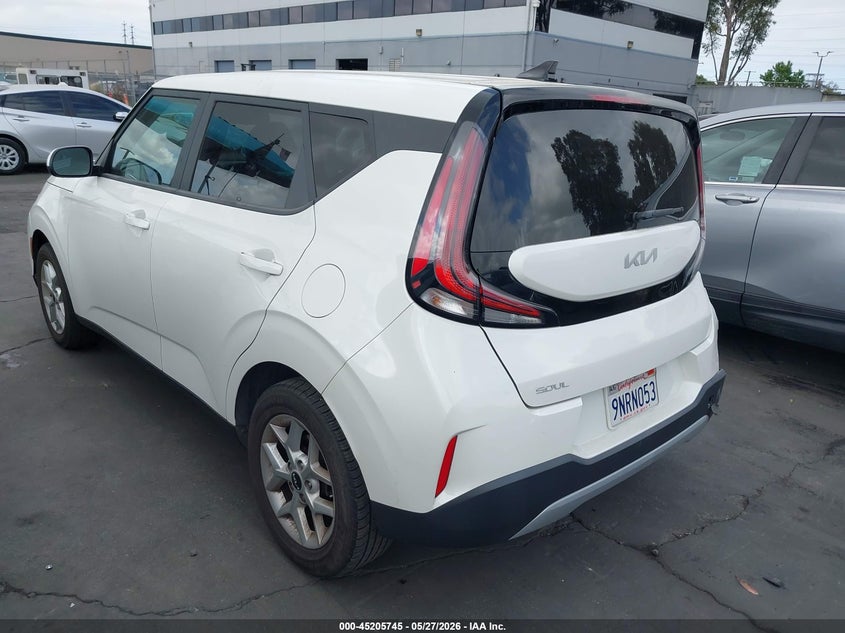 Vin: kndj23au3p7877360, lot: 45703486, kia soul lx 20233