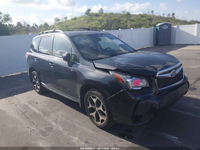 Vin: jf2sjgdc6fh805595, lot: 45703558, subaru forester 2.0xt premium 2015 img_1