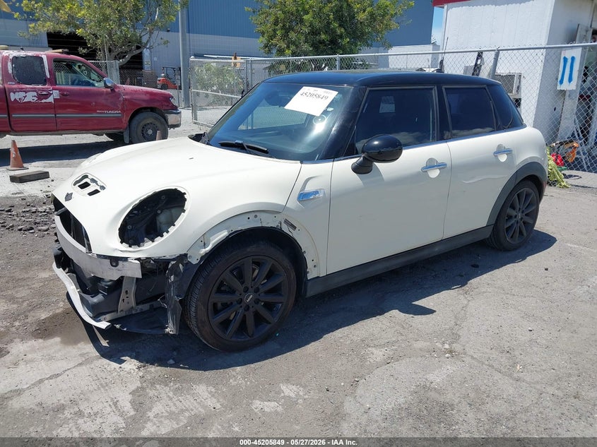 Vin: wmwxu3c5xf2b55857, lot: 45703590, mini hardtop cooper s 20152