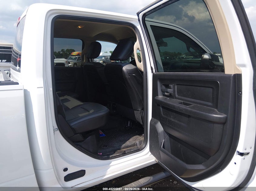 2020 Ram 2500 Tradesman 4X4 8' Box VIN: 3C6UR5HJ3LG141671 Lot: 45205897