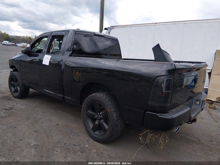 Vin: 1c6rr7ft5js269485, lot: 45703653, ram 1500 st 20183