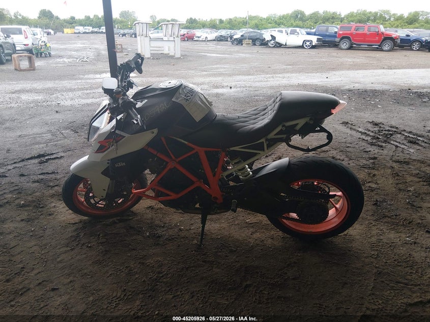 2018 Ktm 1290 Super Duke R VIN: VBKV39400JM986652 Lot: 45205926