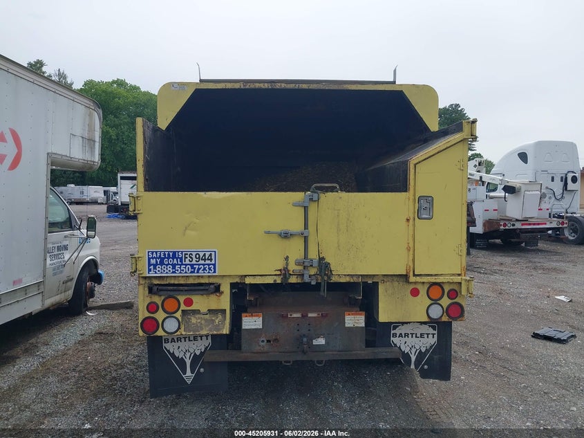 2017 Ford F-550 Chassis Xl VIN: 1FDUF5HT7HED61067 Lot: 45205931
