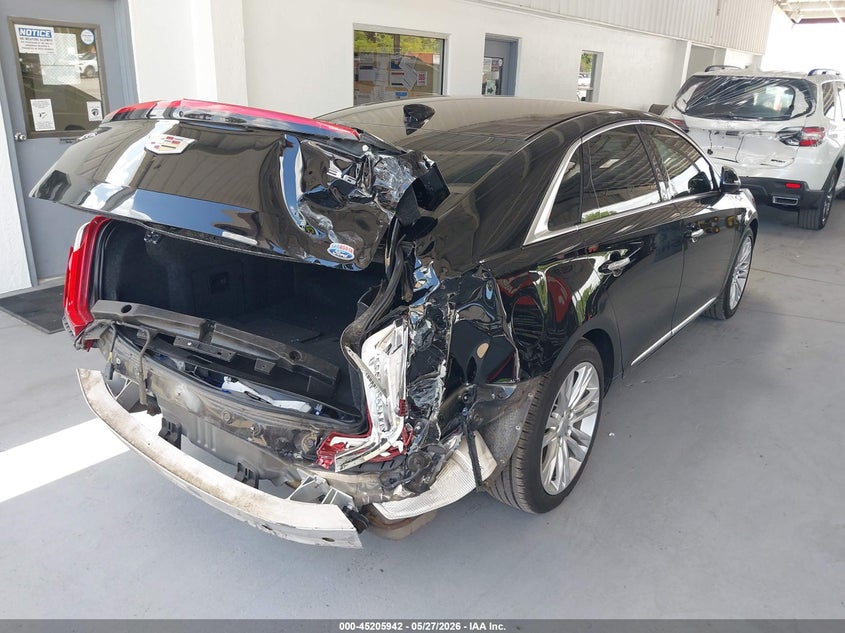 2018 CADILLAC XTS auction photo 4