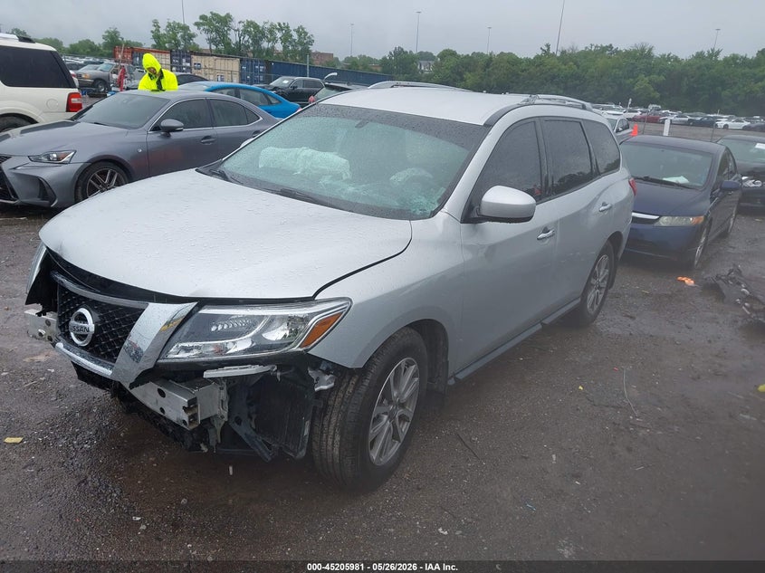 2015 NISSAN PATHFINDER auction photo 2