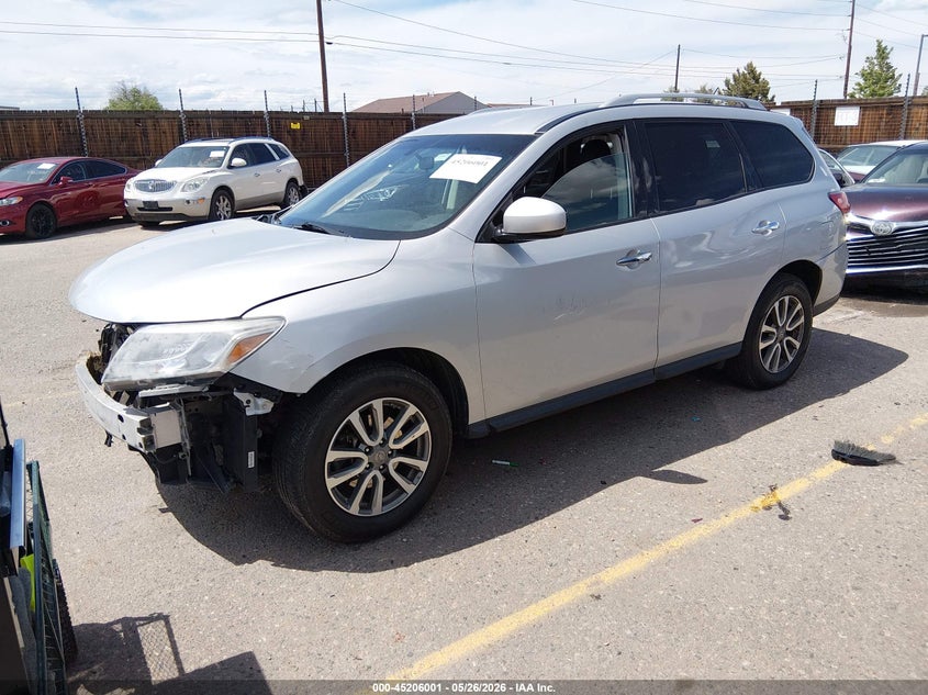 2016 NISSAN PATHFINDER auction photo 2