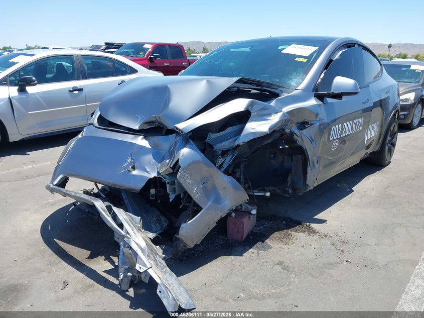 2025 TESLA MODEL Y auction photo 6