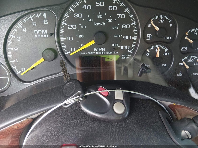 2000 Chevrolet Suburban 1500 Lt VIN: 3GNEC16T3YG211485 Lot: 45206194