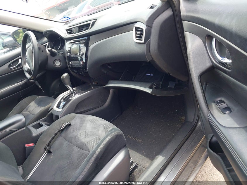 2016 NISSAN ROGUE auction photo 5
