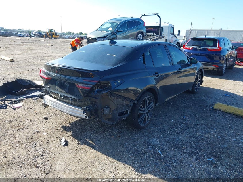 2025 TOYOTA CAMRY auction photo 4