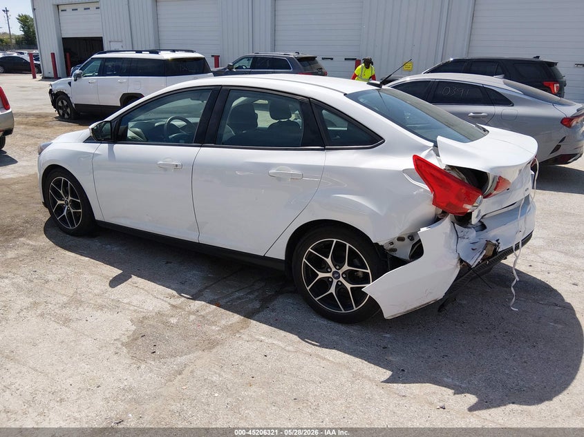 Vin: 1fadp3h26jl203582, lot: 45704062, ford focus sel 20183