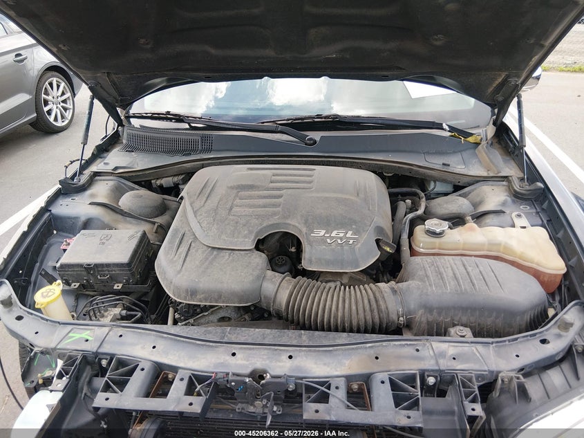 2018 CHRYSLER 300 SEDAN 3.6L V-6 DOHC, VVT, 292HP
