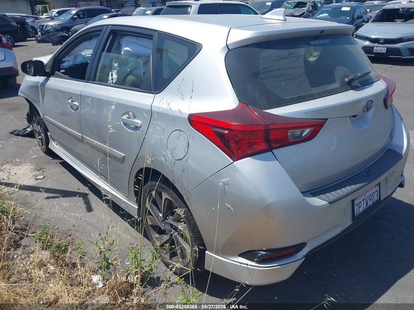 Vin: jtnkarje3gj515062, lot: 45704106, scion im 20163