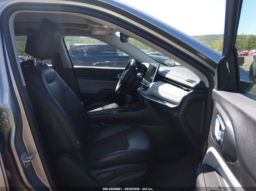 2022 JEEP COMPASS auction photo 5
