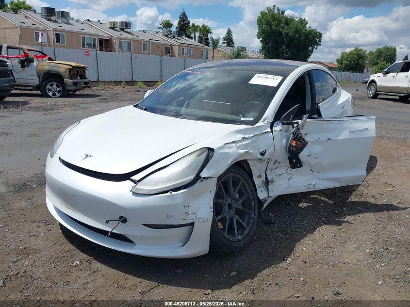 Vin: 5yj3e1eaxjf161884, lot: 45704454, tesla model 3 long range/mid range 20182