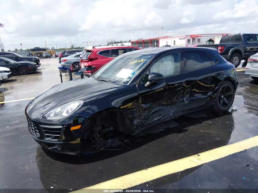 Vin: wp1aa2a58jlb04905, lot: 45704636, porsche macan 20182