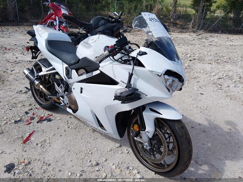 2015 HONDA VFR SPORT_BIKE 4