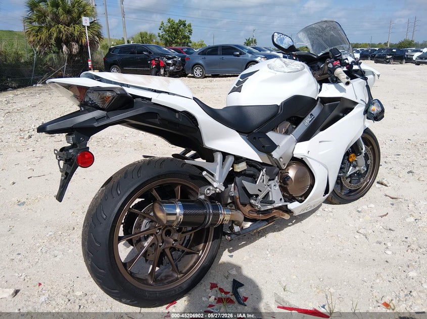 2015 HONDA VFR SPORT_BIKE 4