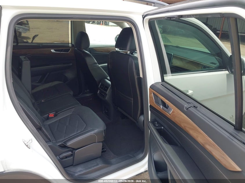 2024 Volkswagen Atlas 2.0T Se W/Technology VIN: 1V2WR2CA8RC520053 Lot: 45206913
