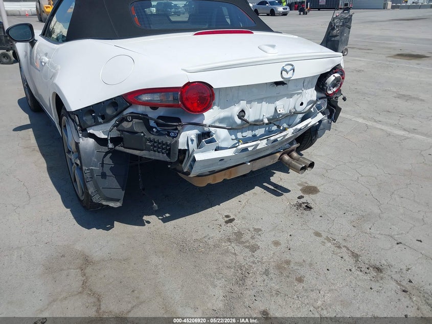 2022 Mazda Mx-5 Miata Grand Touring VIN: JM1NDAD74N0505702 Lot: 45206920