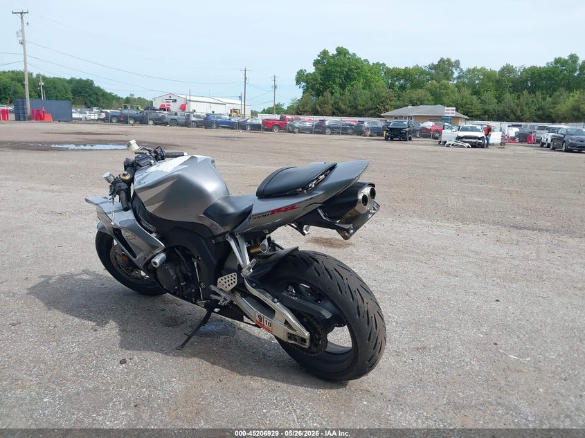 2006 HONDA CBR SPORT_BIKE 4
