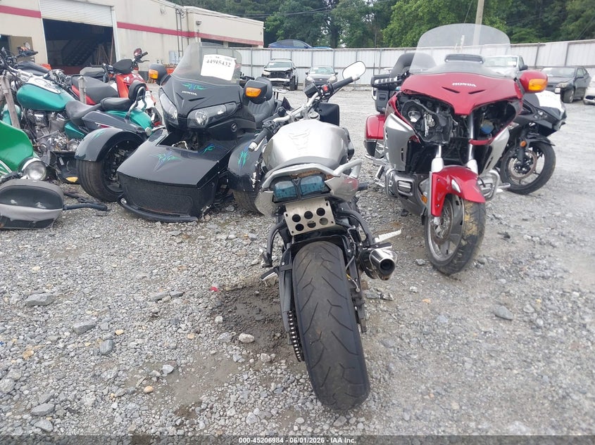 2011 Yamaha Fz1 S VIN: JYARN17E0BA008138 Lot: 45206984