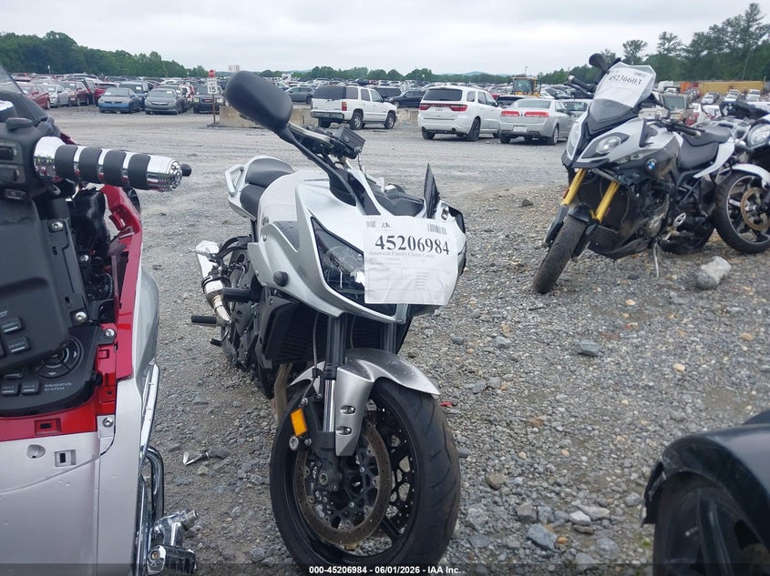 2011 Yamaha Fz1