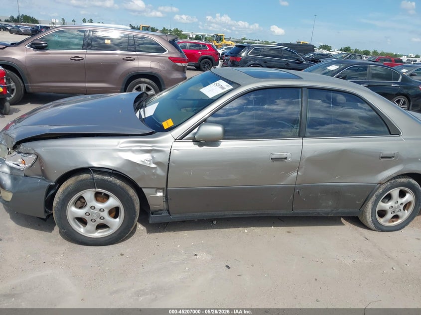 1998 Lexus Es 300 VIN: JT8BF28G5W5042744 Lot: 45207000