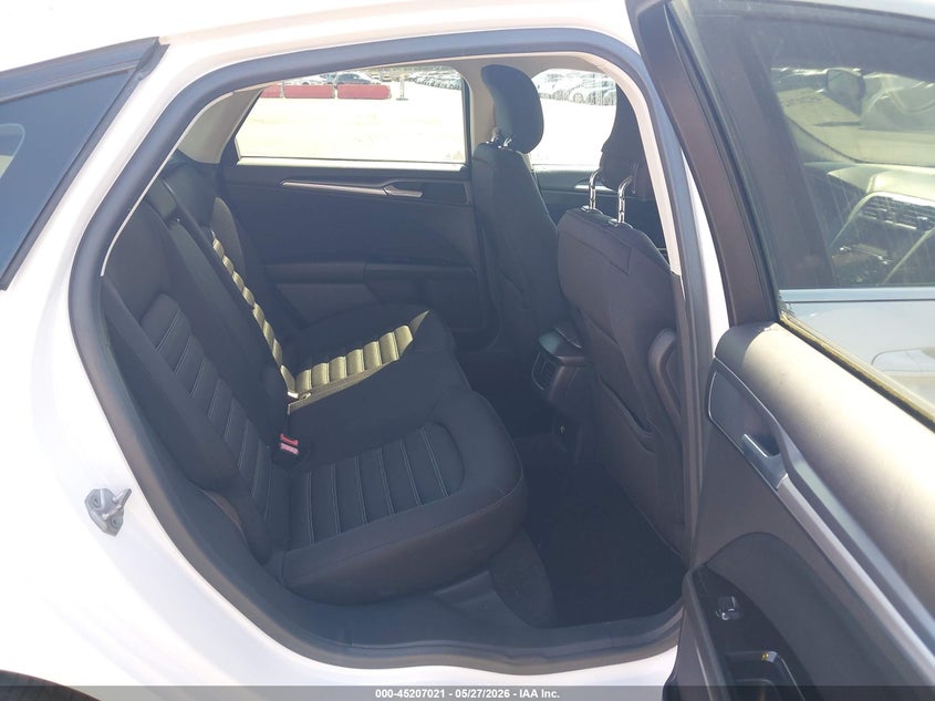 2013 FORD FUSION auction photo 8