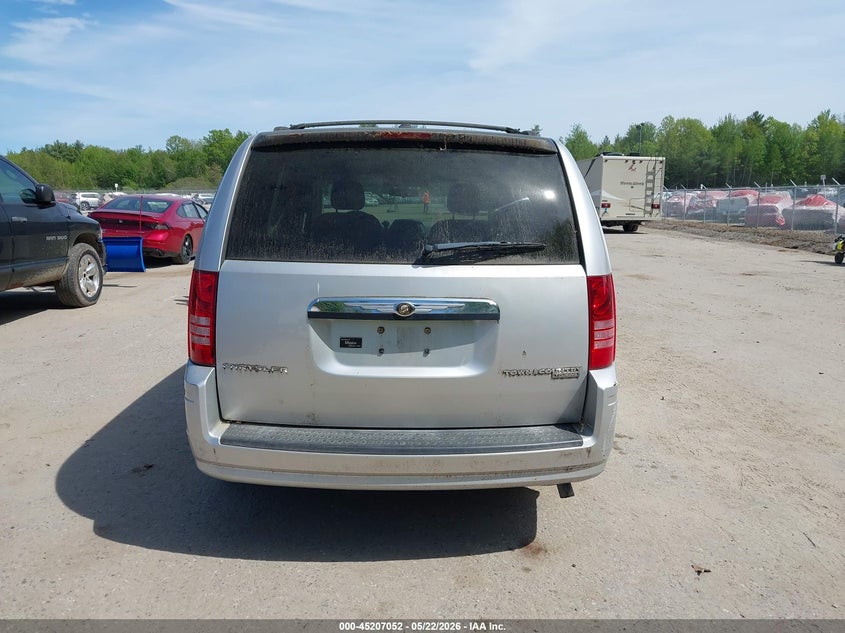 2010 Chrysler Town & Country Touring VIN: 2A4RR5D13AR480307 Lot: 45207052