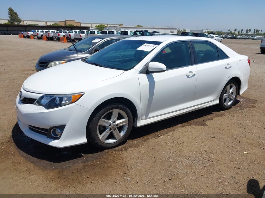 2014 Toyota Camry Se 4T1BF1FK0EU440687 photo 1
