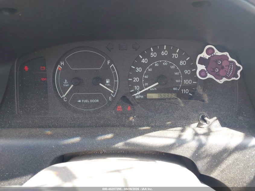 2002 Chevrolet Prizm VIN: 1Y1SK52862Z401663 Lot: 45207295