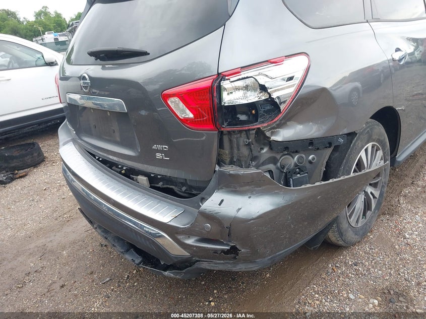 VIN 5N1DR2MM1HC655015 2017 NISSAN PATHFINDER SL